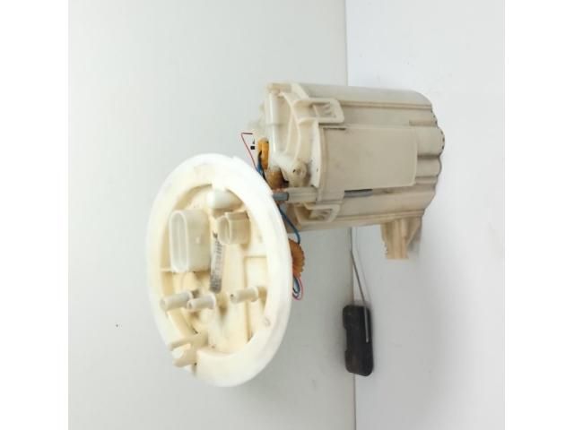 bontott AUDI A4 B8 Üzemanyag Szivattyú