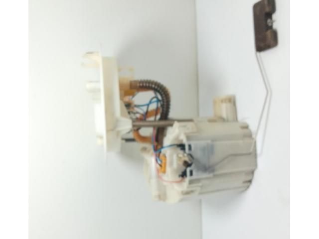 bontott AUDI A4 B8 Üzemanyag Szivattyú