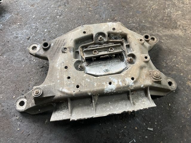 bontott AUDI A4 B8 Váltó Tartó Bak (Pozíciófüggetlen)