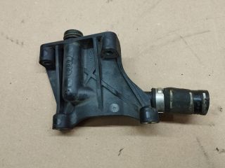 bontott AUDI A4 B8 Vízcső