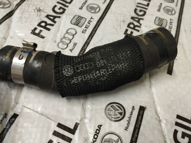 bontott AUDI A4 B8 Vízcső