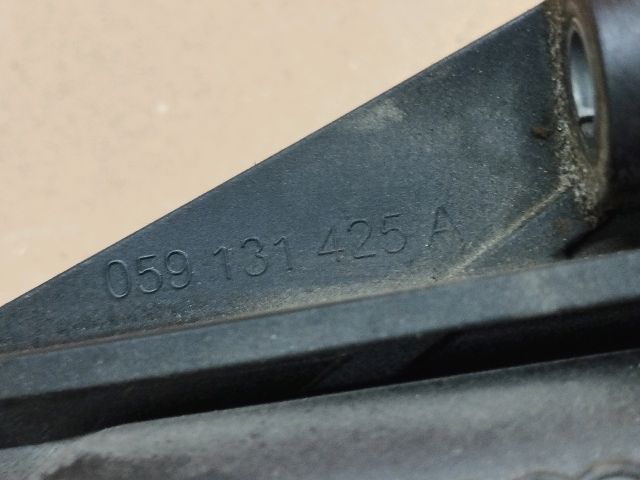 bontott AUDI A4 B8 Vízcső