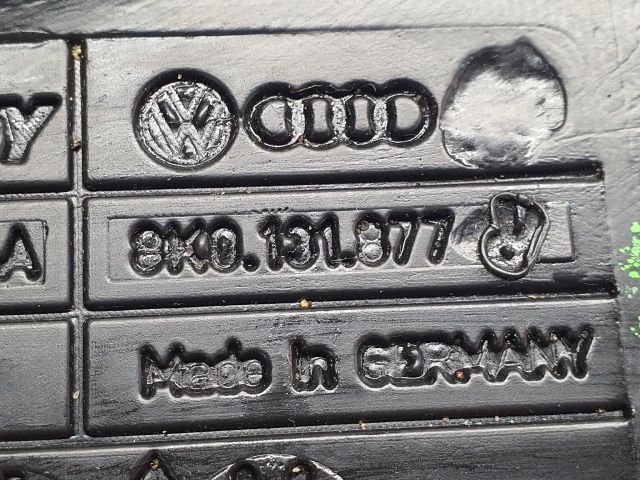 bontott AUDI A4 B8 AdBlue Tartály