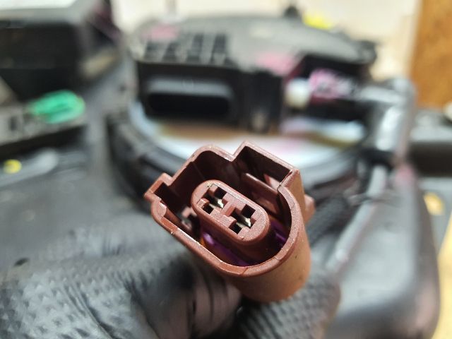 bontott AUDI A4 B8 AdBlue Tartály