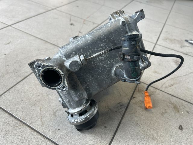 bontott AUDI A4 B8 EGR Hűtő