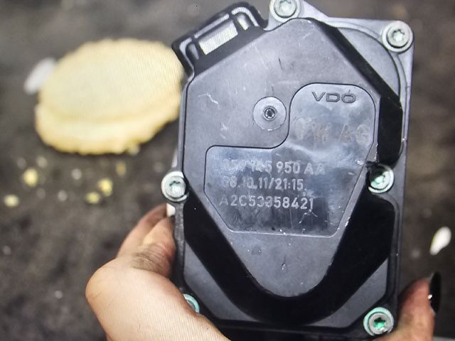 bontott AUDI A4 B8 Fojtószelep (Elektromos)