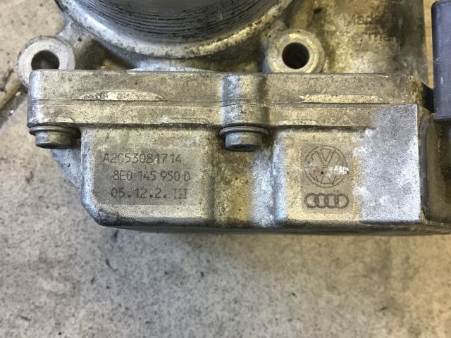 bontott AUDI A4 B8 Fojtószelep (Elektromos)