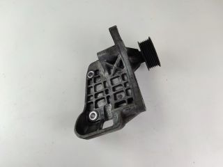 bontott AUDI A4 B8 Generátor Tartó Bak