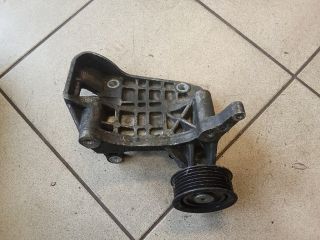bontott AUDI A4 B8 Generátor Tartó Bak