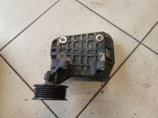 bontott AUDI A4 B8 Generátor Tartó Bak