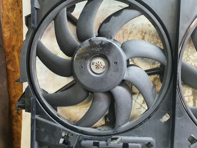 bontott AUDI A4 B8 Hűtőventilátor