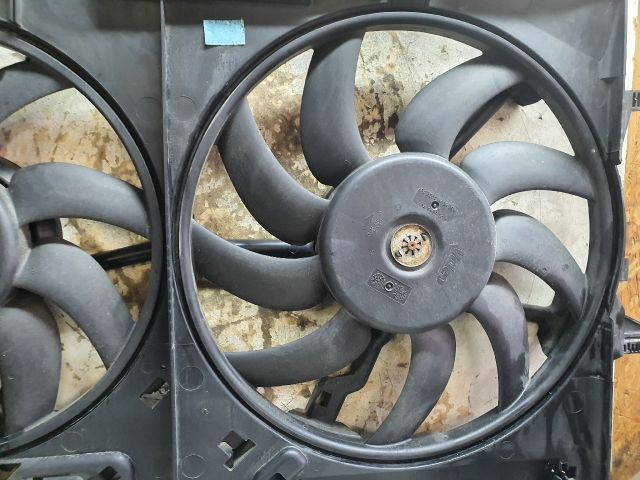 bontott AUDI A4 B8 Hűtőventilátor