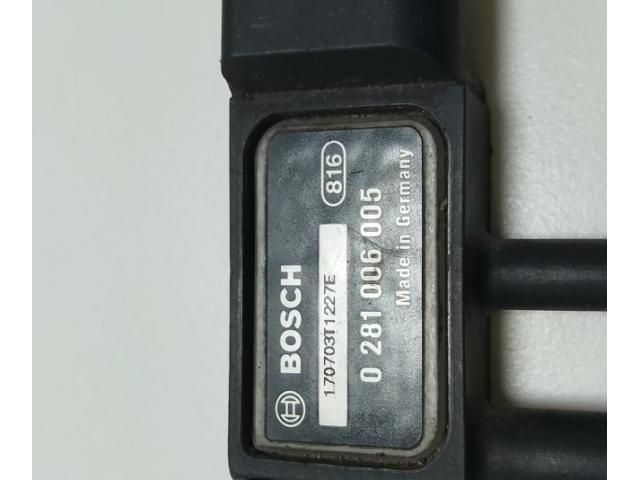 bontott AUDI A4 B8 Jeladó (Magában)