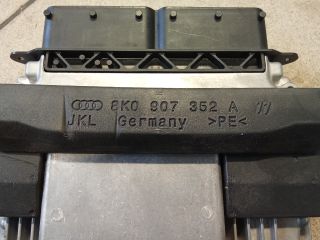 bontott AUDI A4 B8 Motorvezérlő