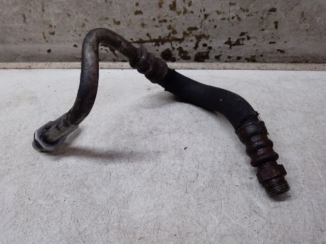 bontott AUDI A4 B8 Olajhűtő Cső