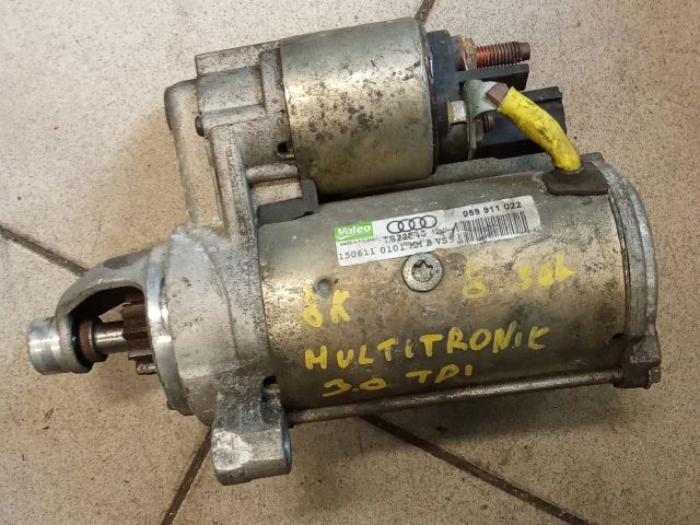 bontott AUDI A4 B8 Önindító