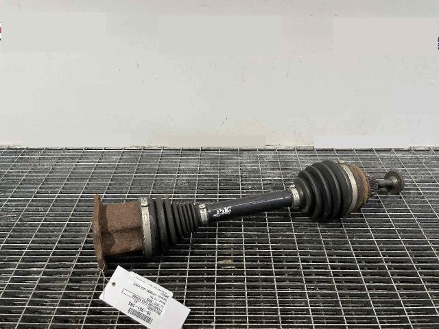 bontott AUDI A4 B8 Bal Féltengely