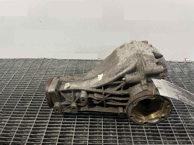 bontott AUDI A4 B8 Differenciálmű Tartó Bak