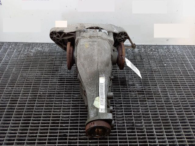 bontott AUDI A4 B8 Differenciálmű Tartó Bak