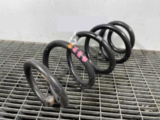 bontott AUDI A4 B8 Első Rugó