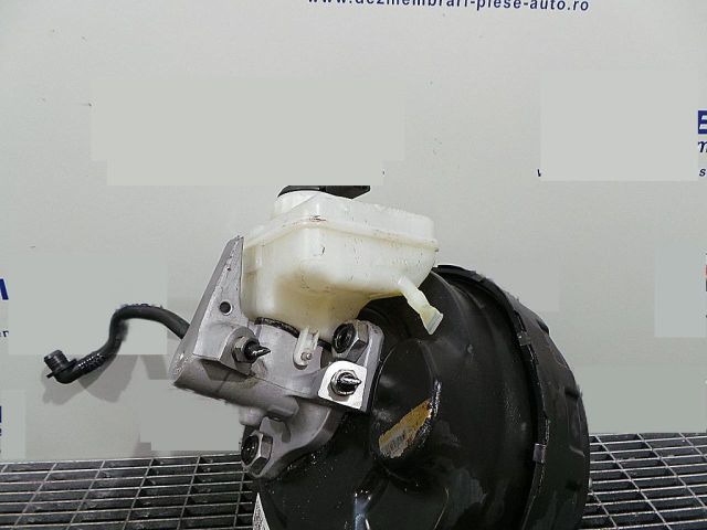 bontott AUDI A4 B8 Főfékhenger