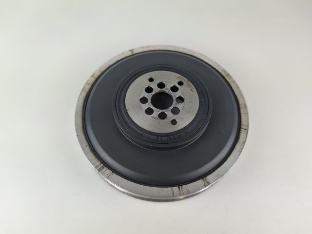 bontott AUDI A4 B8 Főtengely Szíjtárcsa