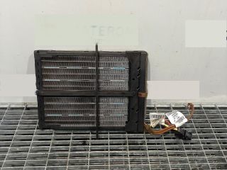 bontott AUDI A4 B8 Fűtőradiátor