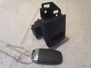 bontott AUDI A4 B8 Gyújtáskapcsoló Házzal