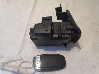 bontott AUDI A4 B8 Gyújtáskapcsoló Házzal