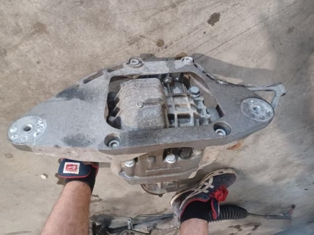 bontott AUDI A4 B8 Hátsó Differenciálmű