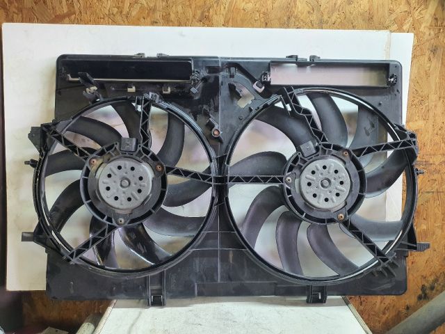 bontott AUDI A4 B8 Hűtőventilátor