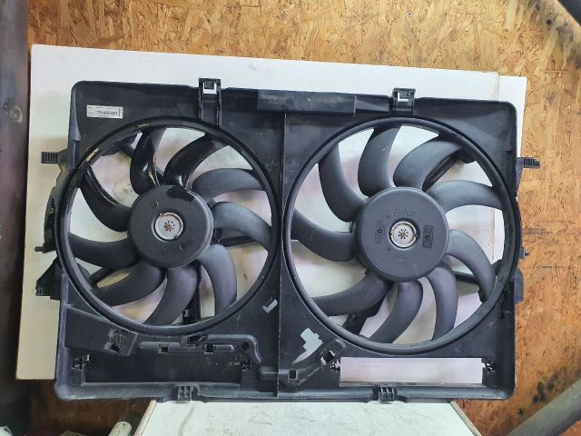 bontott AUDI A4 B8 Hűtőventilátor