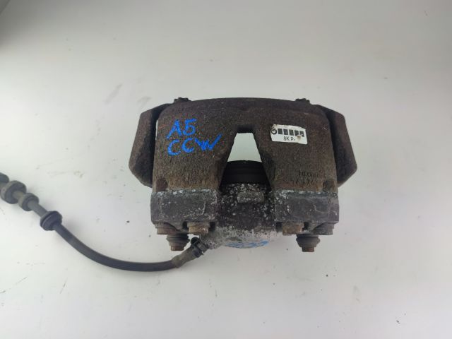 bontott AUDI A4 B8 Jobb első Féknyereg Munkahengerrel