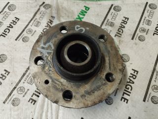 bontott AUDI A4 B8 Jobb első Kerékagy