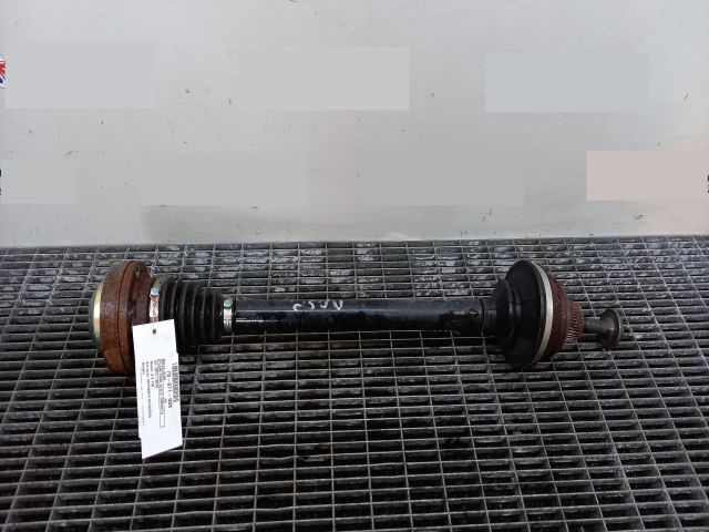 bontott AUDI A4 B8 Jobb hátsó Féltengely