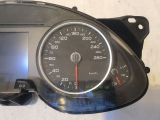 bontott AUDI A4 B8 Kilométeróra