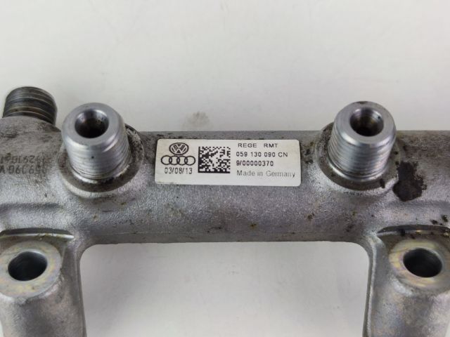 bontott AUDI A4 B8 Közösnyomócső