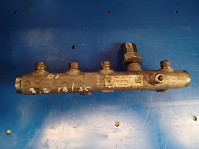 bontott AUDI A4 B8 Közösnyomócső