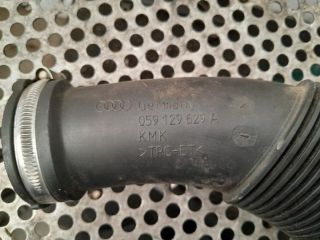 bontott AUDI A4 B8 Légbeömlő Cső