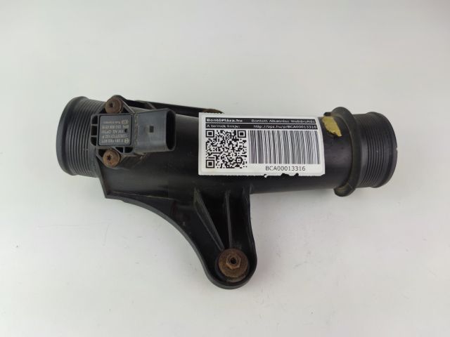 bontott AUDI A4 B8 Légbeömlő Cső