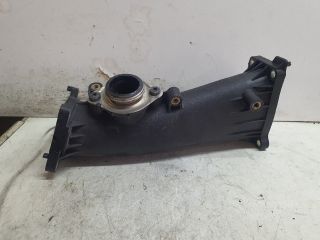 bontott AUDI A4 B8 Légbeömlő Cső