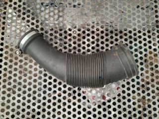 bontott AUDI A4 B8 Légbeömlő Cső