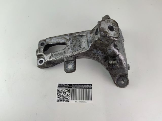 bontott AUDI A4 B8 Motor Tartó Bak Jobb