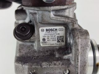 bontott AUDI A4 B8 Nagynyomású Szivattyú