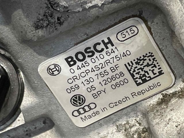 bontott AUDI A4 B8 Nagynyomású Szivattyú