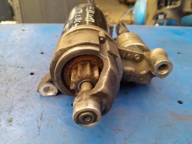 bontott AUDI A4 B8 Önindító