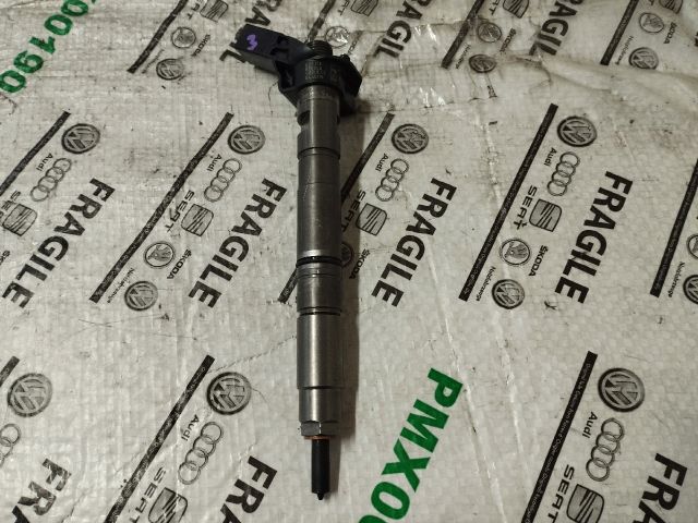 bontott AUDI A4 B8 Porlasztó (1 db)