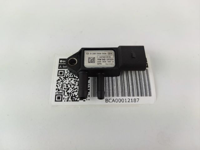 bontott AUDI A4 B8 Szívócső Nyomásérzékelő