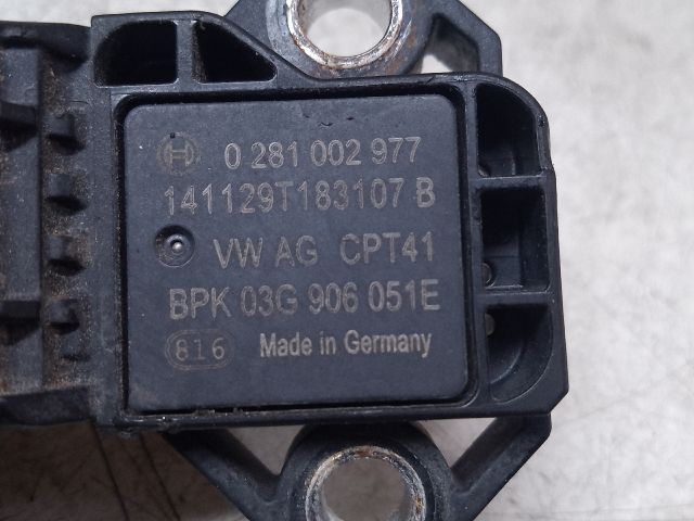 bontott AUDI A4 B8 Szívócső Nyomásérzékelő