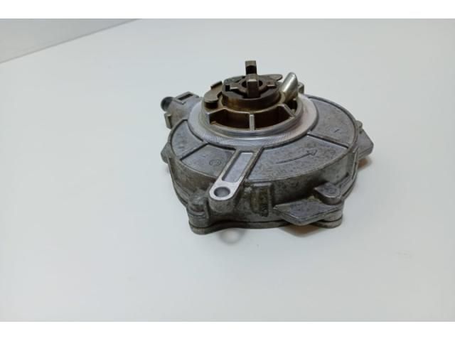 bontott AUDI A4 B8 Vákumpumpa